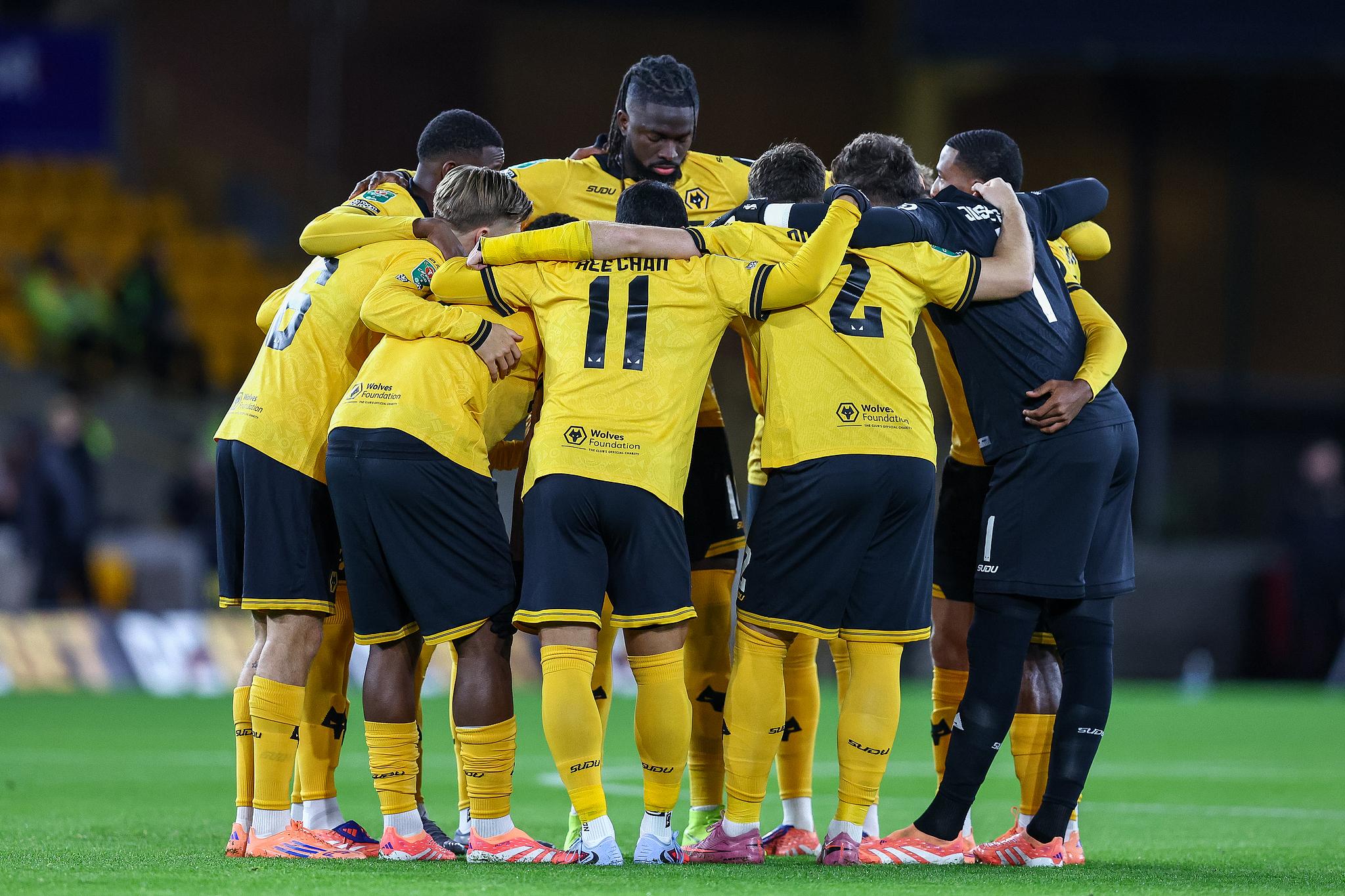 竞技宝-狼队探索租借马赛的四届英格兰国脚中场