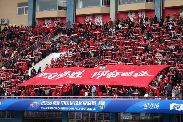 竞技宝下载-中超战报|负分清零！河南彩陶坊队主场2-1战胜云南玉昆