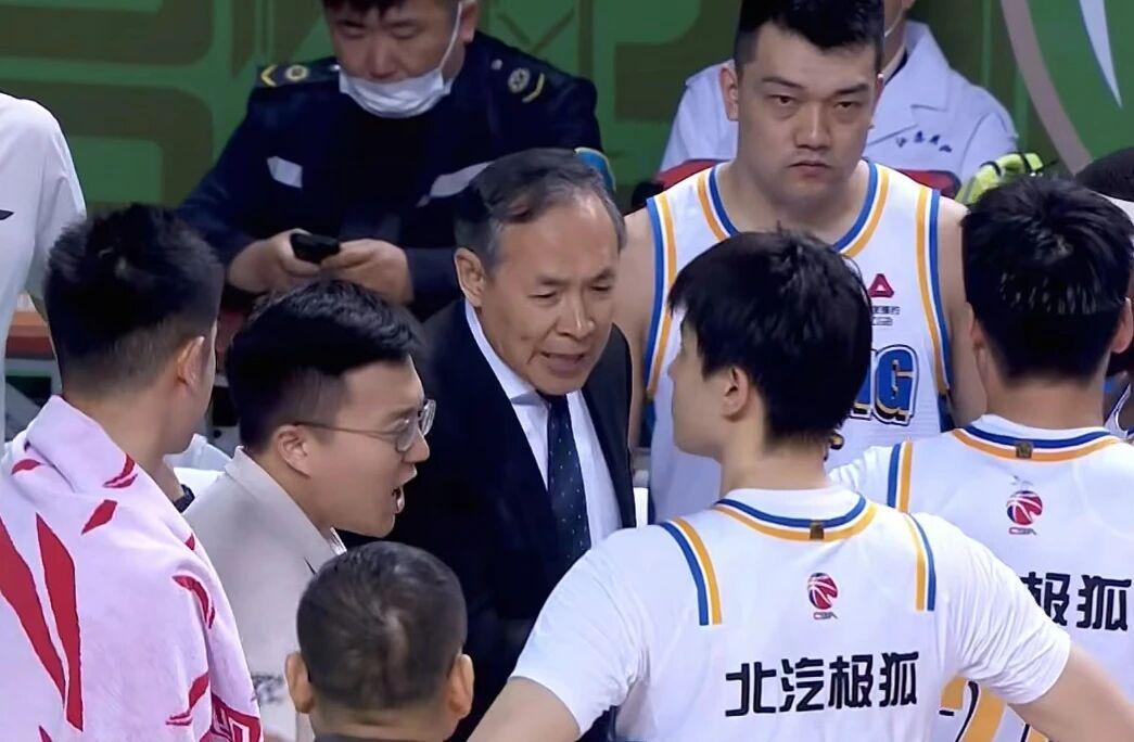jjb-北京男篮大胜同城劲敌,广东男篮33分大胜,辽宁男篮双加时惜败